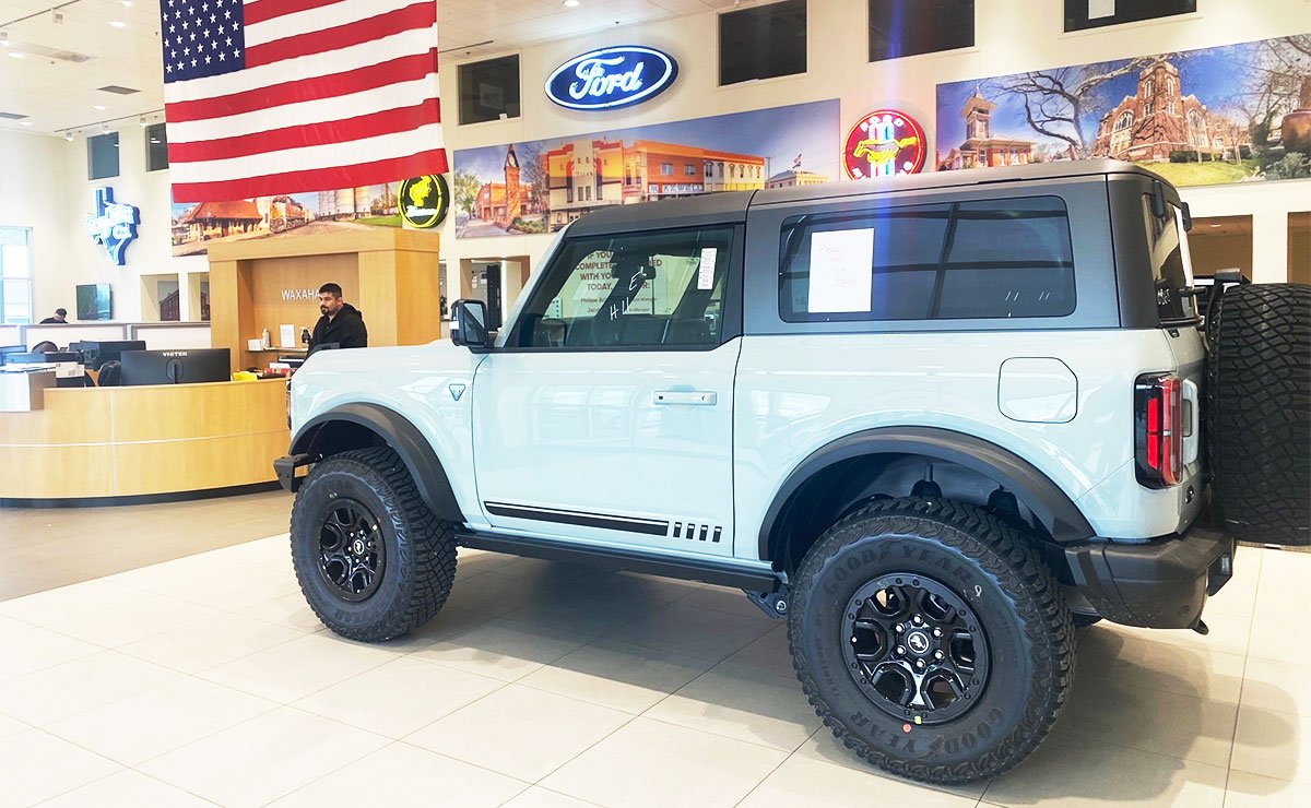 Ford dealership with Bronco